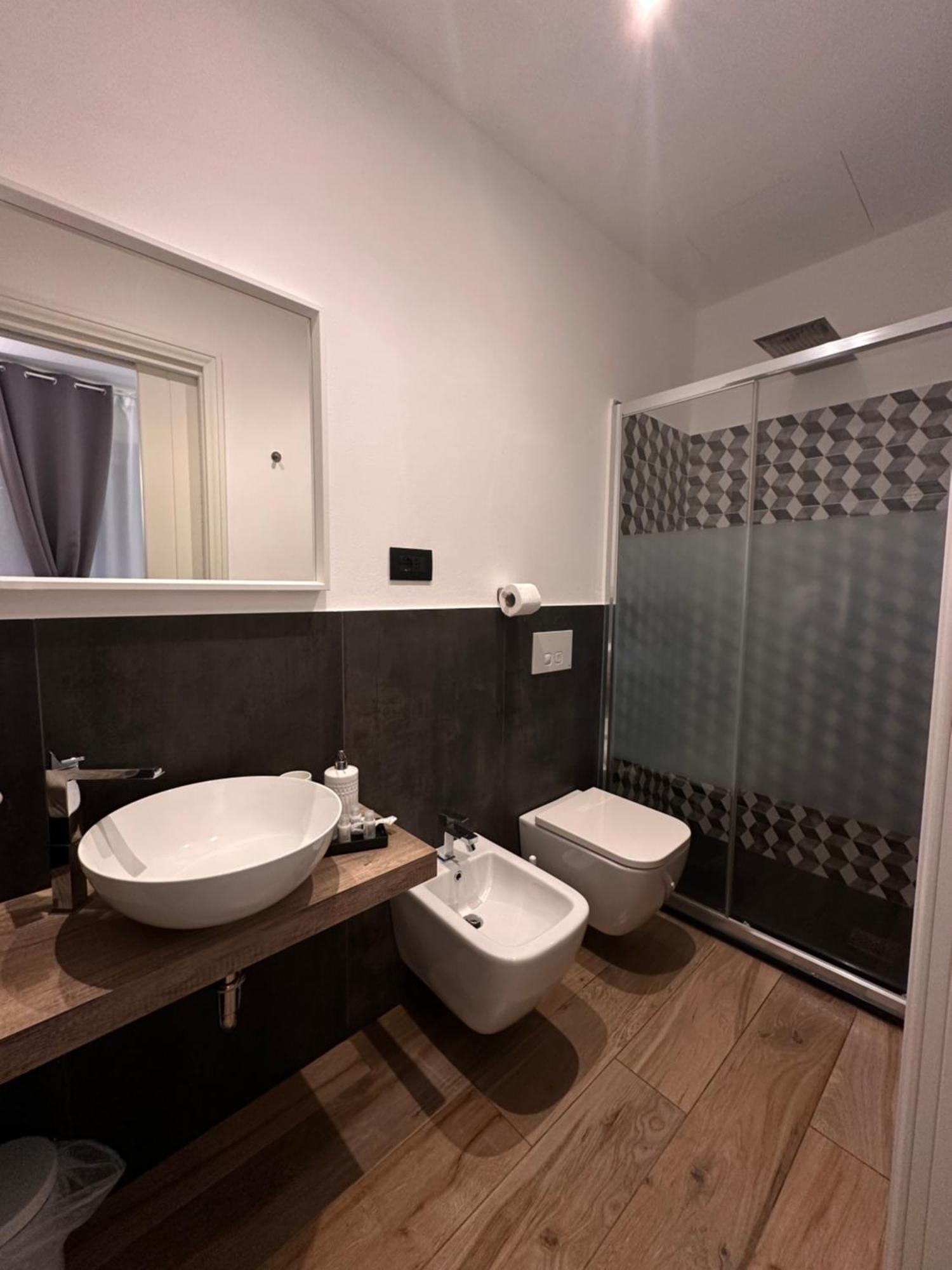La Casa Del Capitano Apartment Леванто Екстериор снимка